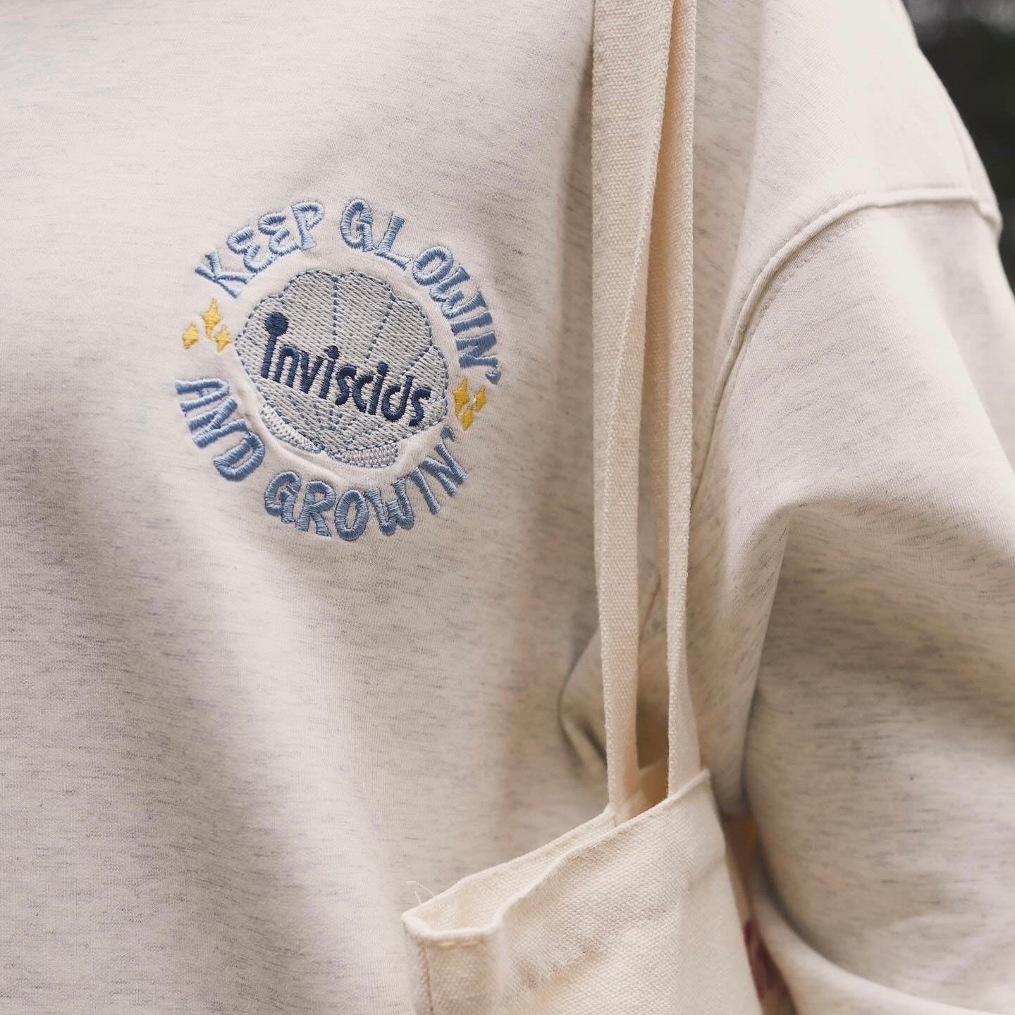 'THE BEST IS YET TO COME' Hoodie（Blue）